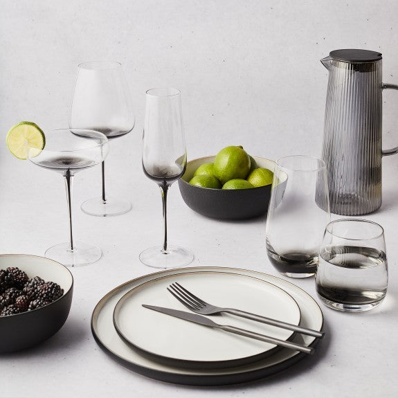 Quartz Noir Dinnerset for 4
