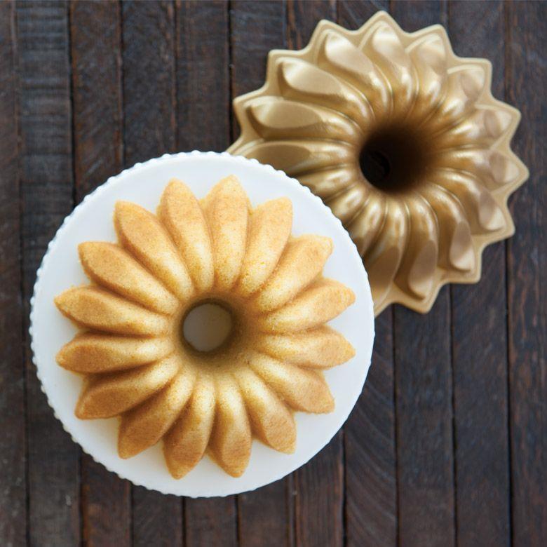 5 Cup Bundt Pan | Lotus