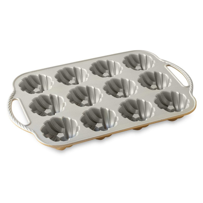 Braided Bundt Bites