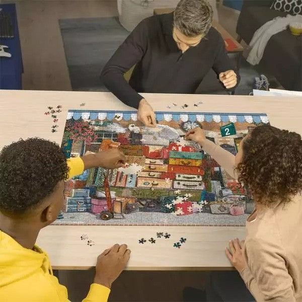2000 Pc Puzzle | Traveling Light