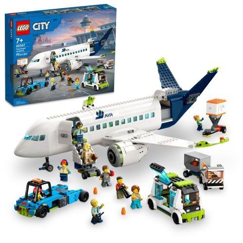 City | Passenger Airplane