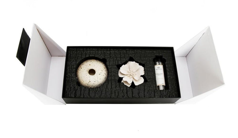 Diffuser | Gold/Flower Lid | Lily of the Valley | Wrapt