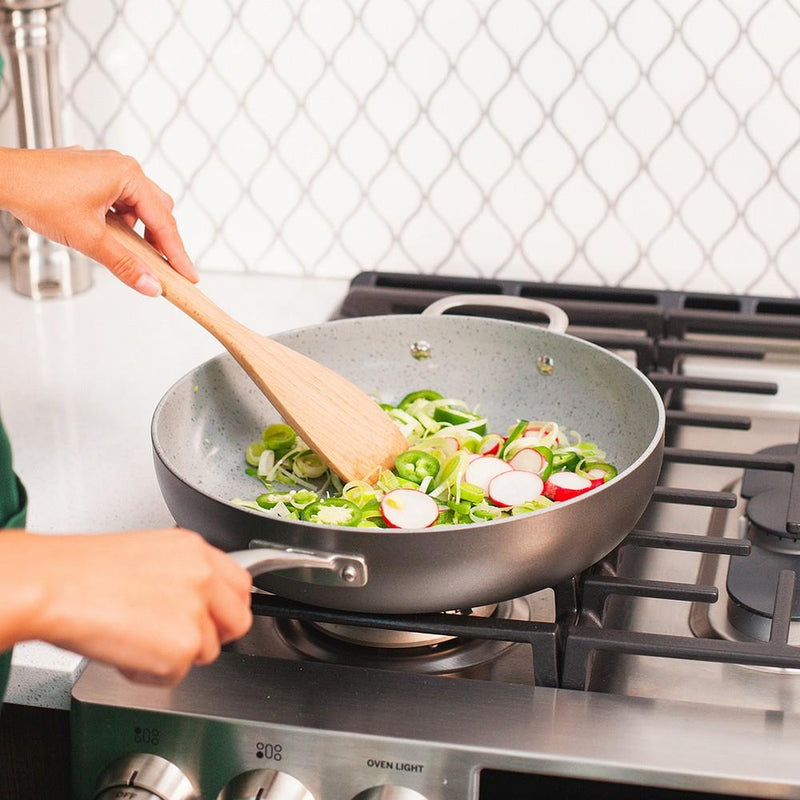 Trudeau | Pure Ceramic Saute Pan with Lid | Kitchen Art