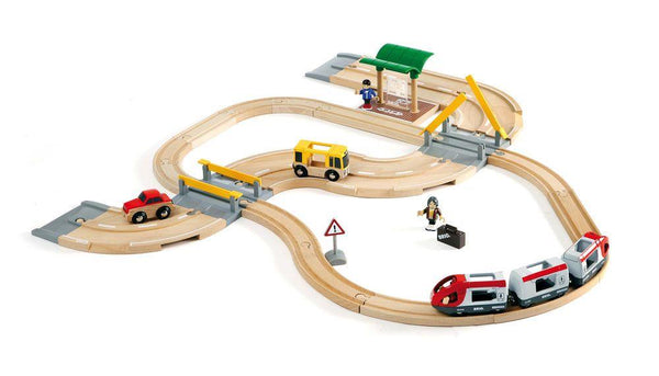 Brio | Rail & Road Travel Set | Kitchen Art | Wrapt