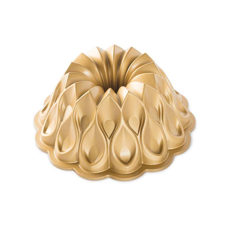 Nordicware Crown Bundt Pan | Kitchen Art